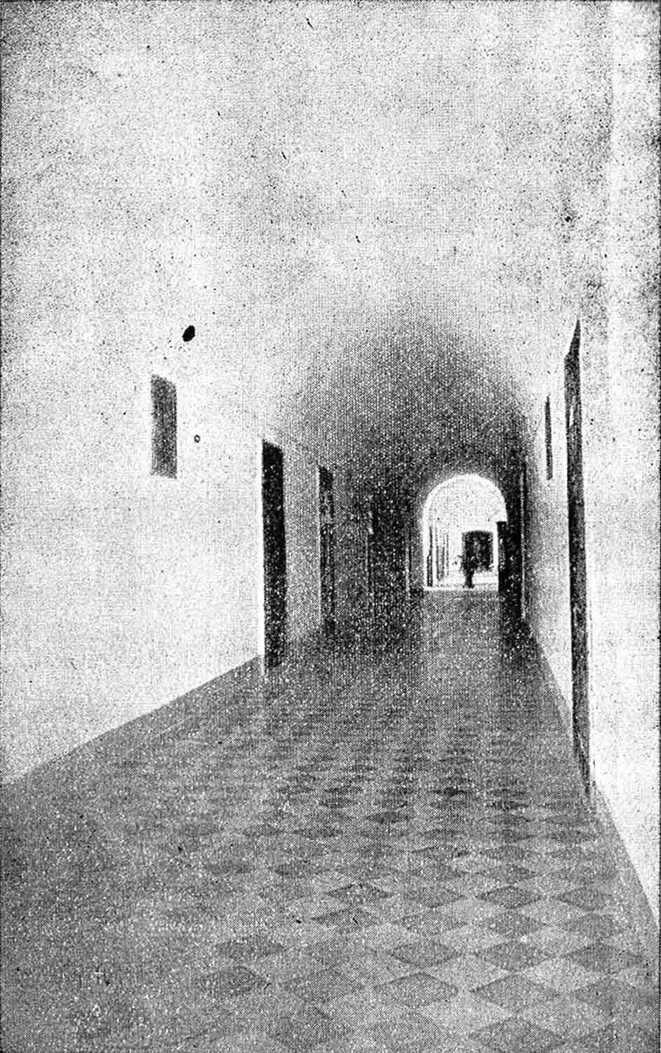 Seminario, corridoio delle scuole nel 1939