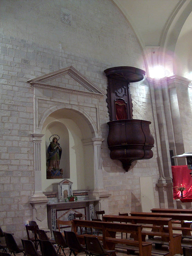 altare un tempo di San Giovanni di Dio, oggi dell'Assunta